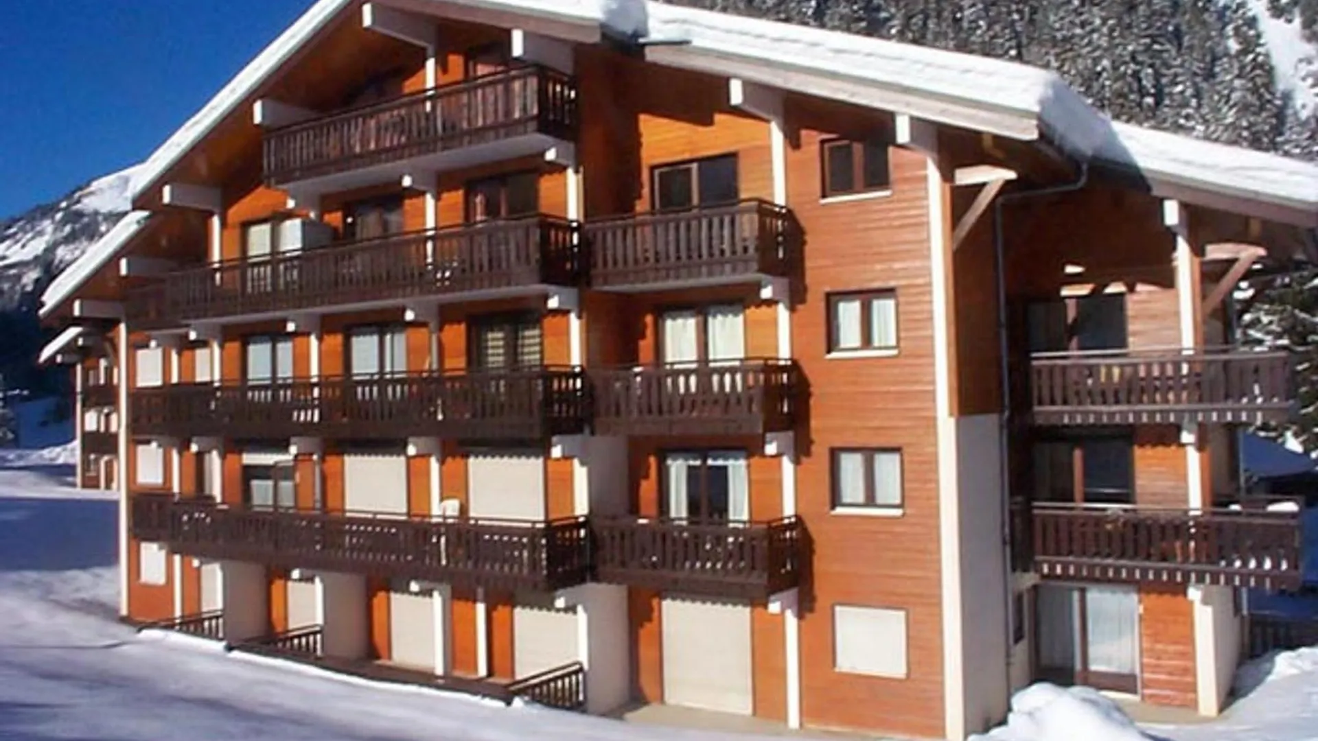 Appartement A Chatel, 6 Pers, Mezzanine, Balcon, 100M Navette, Parking, Animaux Acceptes - Fr-1-198-250 Chatel